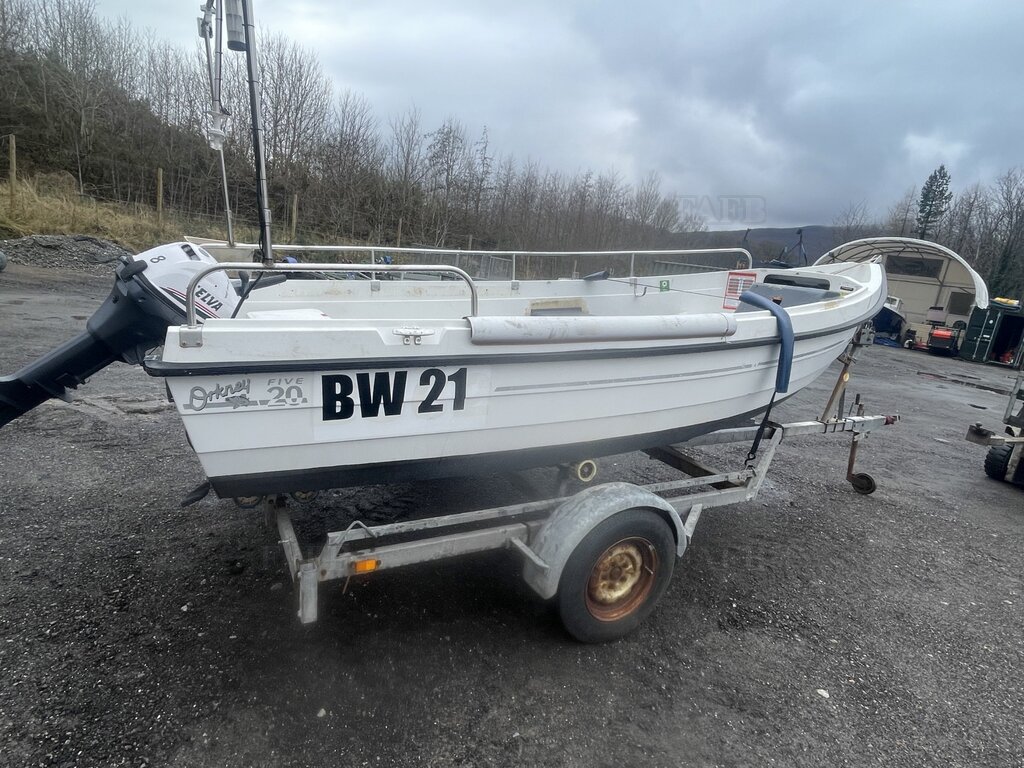 Orkney 520 with bass rod and line and netting